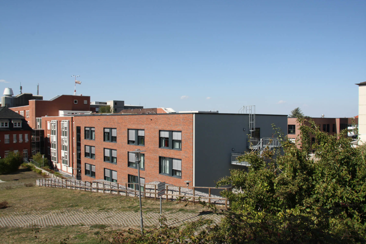 <h4 class='bauvorhaben'>Bavorhaben lt. Auftrag:</h4>
Fürst-Stirum-Klinik
<h4 class='bauort'>Bauort:</h4>
Bruchsal
<h4 class='bauherr'>Bauherr:</h4>
HWP-Planungsgesellschaft mbH
<h4 class='menge'>Menge:</h4>
700 m²